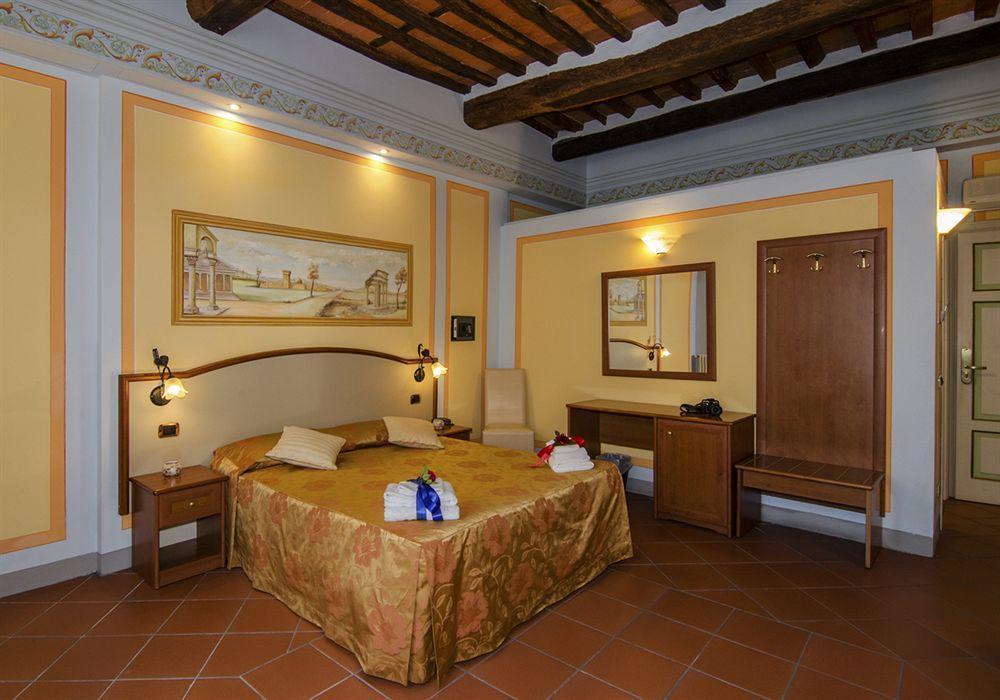 Dimora Dei Guelfi Luxury Rooms Lucca Exterior photo