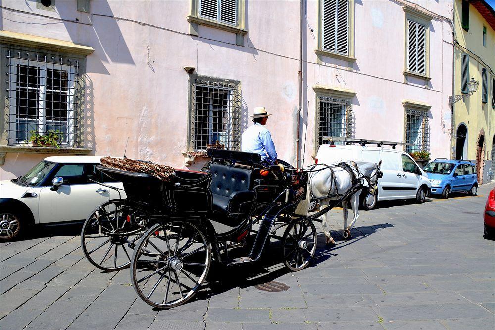 Dimora Dei Guelfi Luxury Rooms Lucca Exterior photo